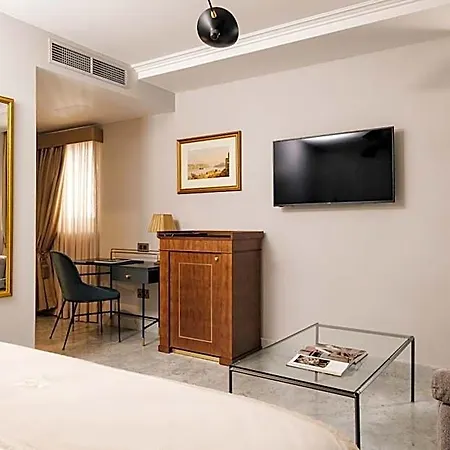 The Gomerino