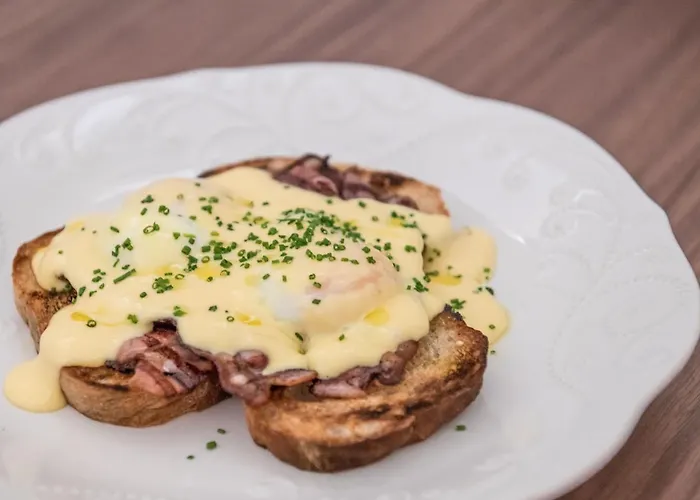 Отель The Gomerino 4*